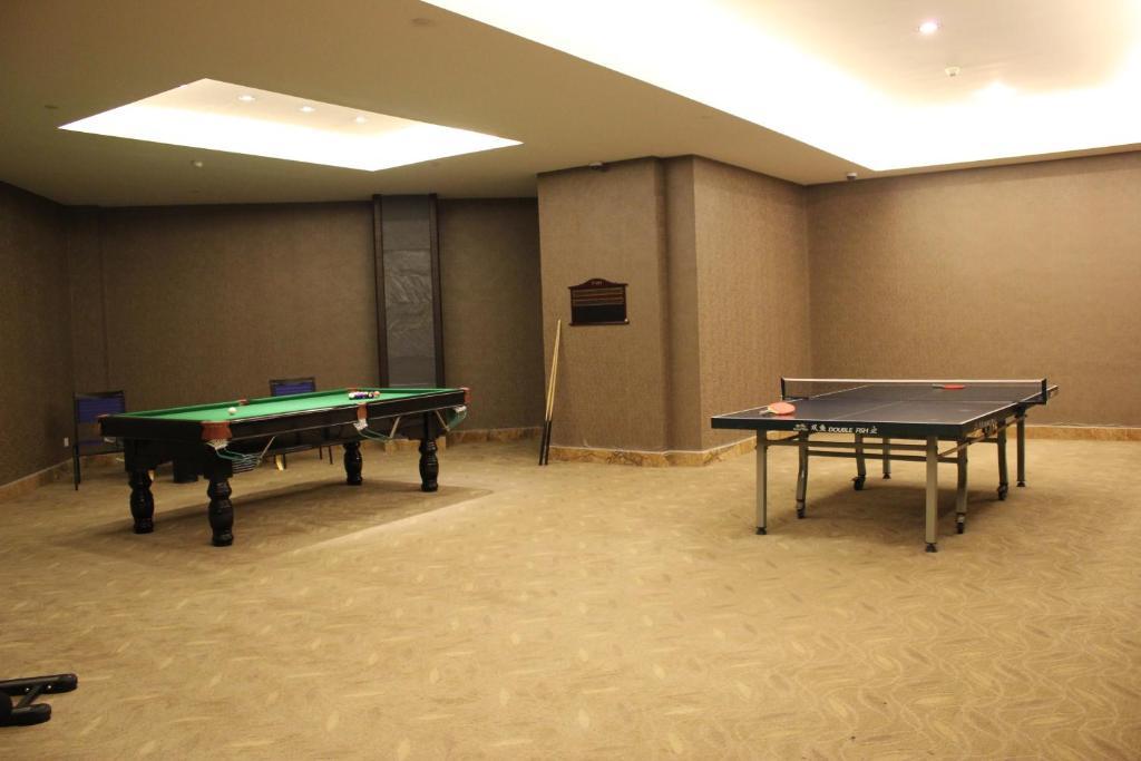 Jun Hao Hotel Dongguan  Zewnętrze zdjęcie