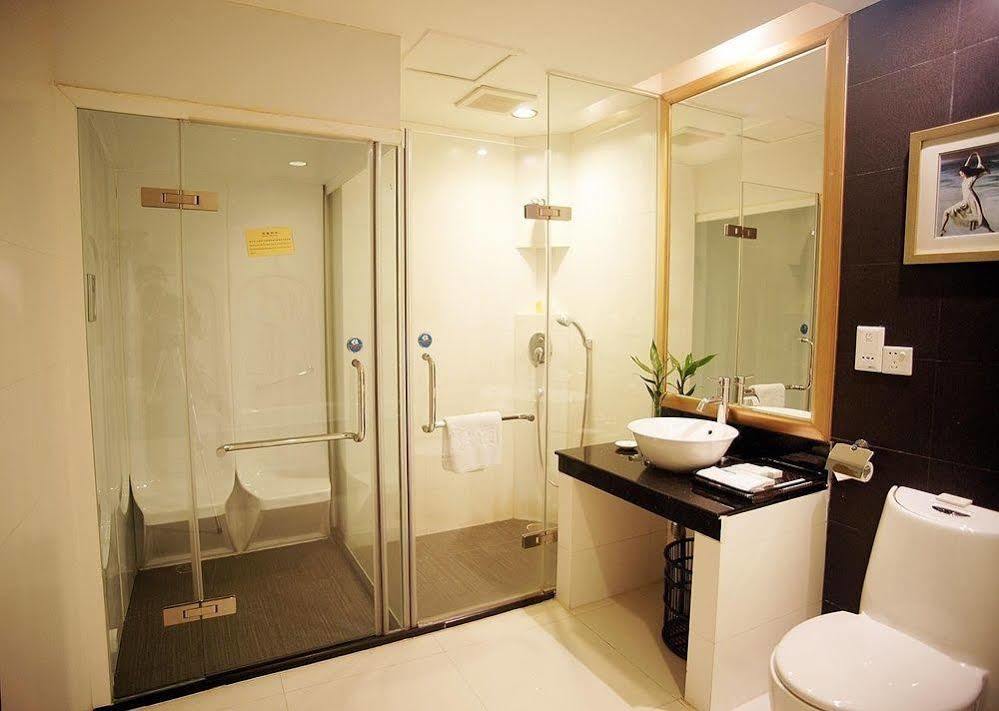 Jun Hao Hotel Dongguan  Zewnętrze zdjęcie